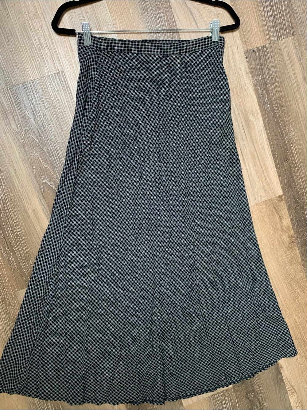 🖤🤍🖤🤍Vintage 90’s Lightweight Limité Gingham Print Maxi Skirt